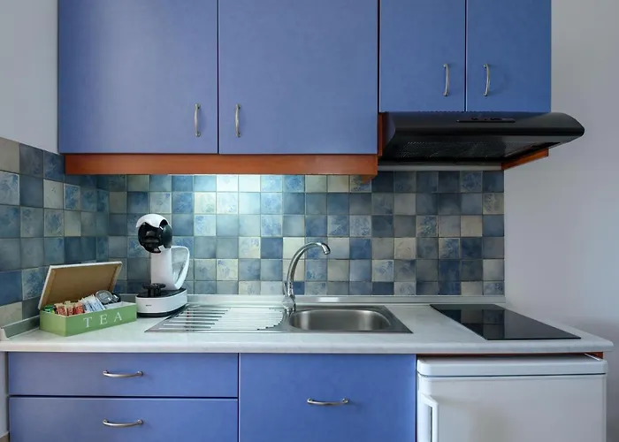 Mirabeli & Apartment