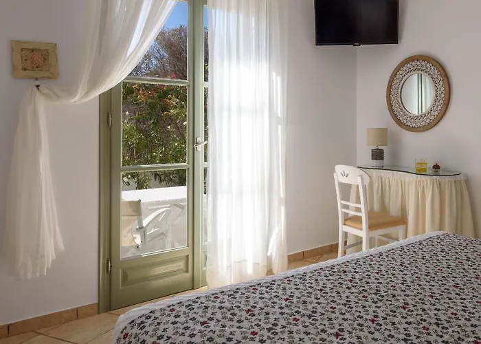 Apartment Mirabeli & Pollonia