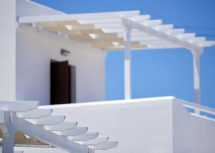 Apartment Mirabeli & *