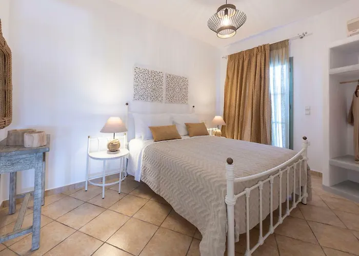 Mirabeli & * Pollonia