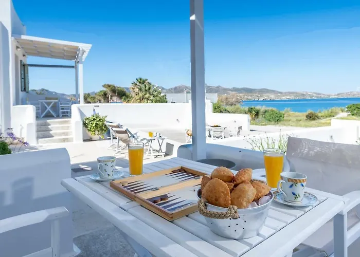 Mirabeli & Apartment Pollonia