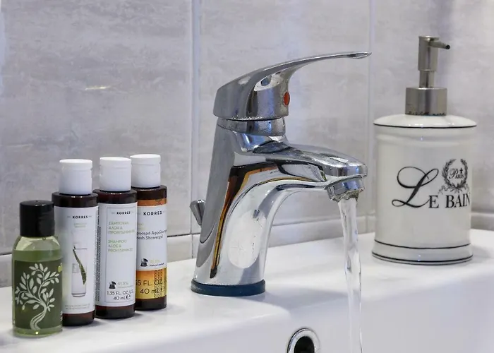 Mirabeli & Apartment *