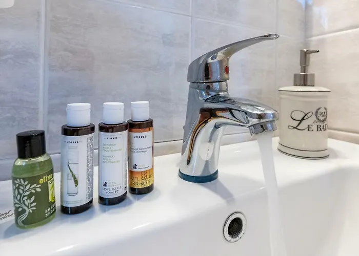 Mirabeli & * Pollonia