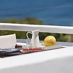 Mirabeli &