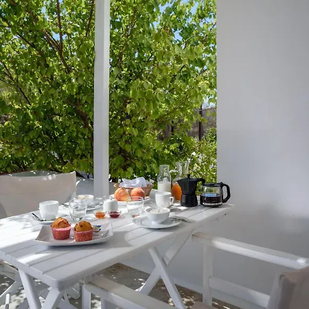 Apartment Mirabeli & Pollonia