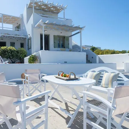 Apartamento Mirabeli & *