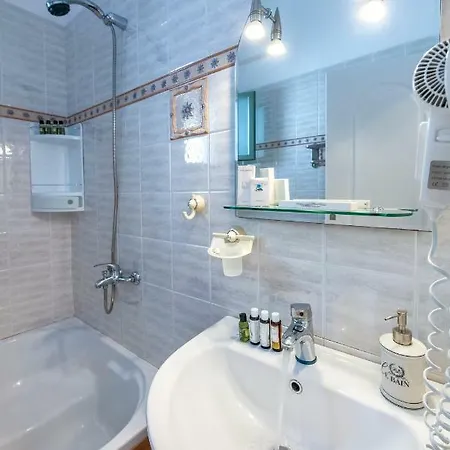 Apartment Mirabeli &